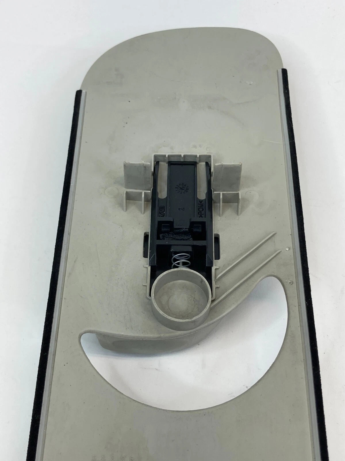 2003-2011 SAAB 9-3 93 FRONT RIGHT PASSENGER SEAT BELT ADJUSTER COVER BEZEL TRIM