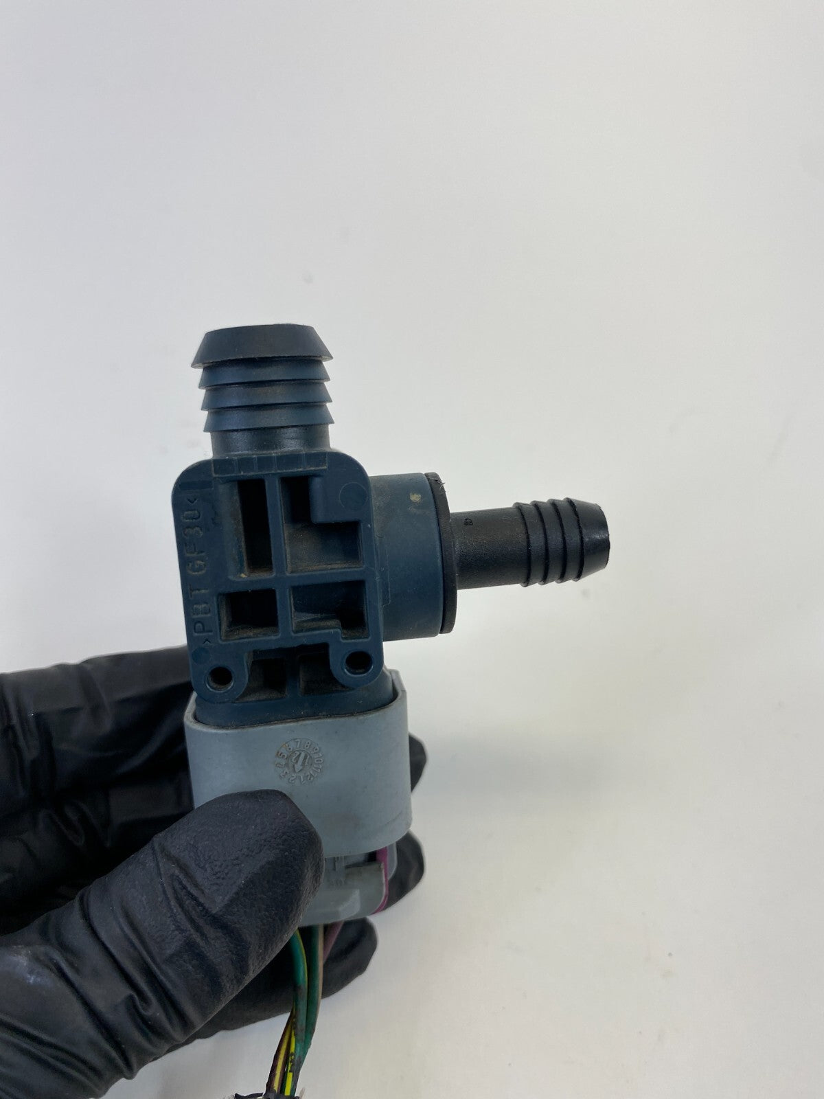 2011 2012 2013 Chrysler Town & Country Brake Booster Check Valve 68053596AA OEM