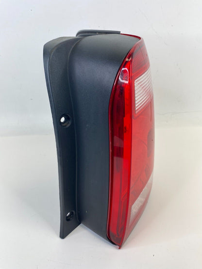 08-12 Ford Escape Rear Right Side Tail Light Taillight Taillamp 9L84-13B504-A