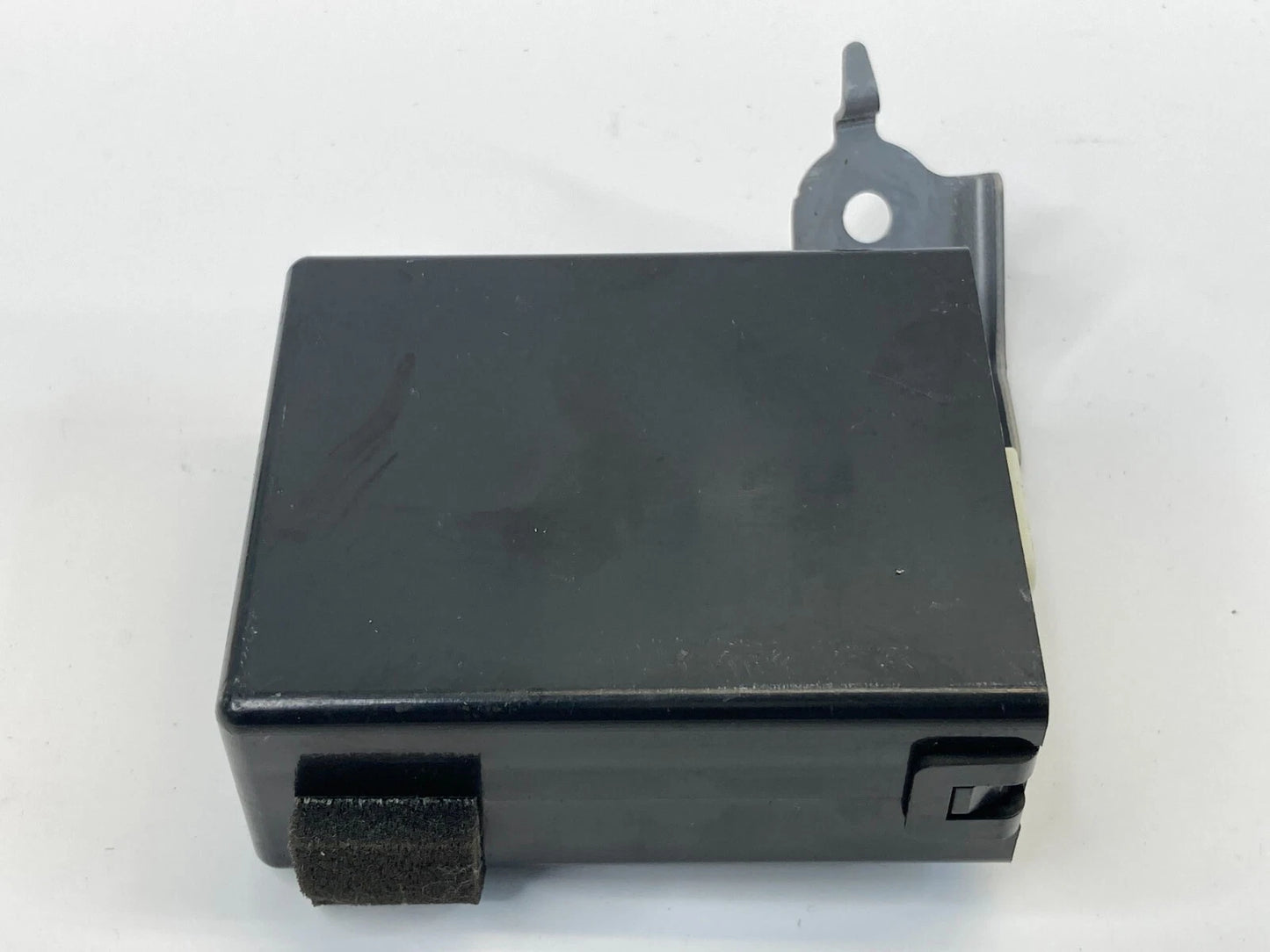 2012-2014 TOYOTA PRIUS PROXIMITY NOTIFICATION CONTROL MODULE 86572-47070 OEM