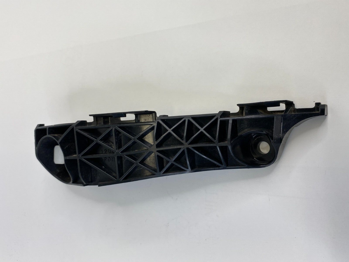 2006-2012 Toyota RAV4 Front Right Bumper Bracket Retainer Cover Stay 52535-0R010