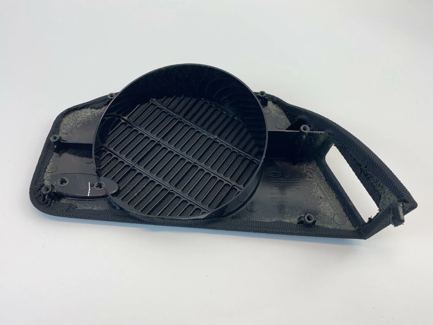 2004-2006 KIA AMANTI FRONT LEFT DRIVER SIDE DOOR SPEAKER TRIM COVER GRILLE OEM