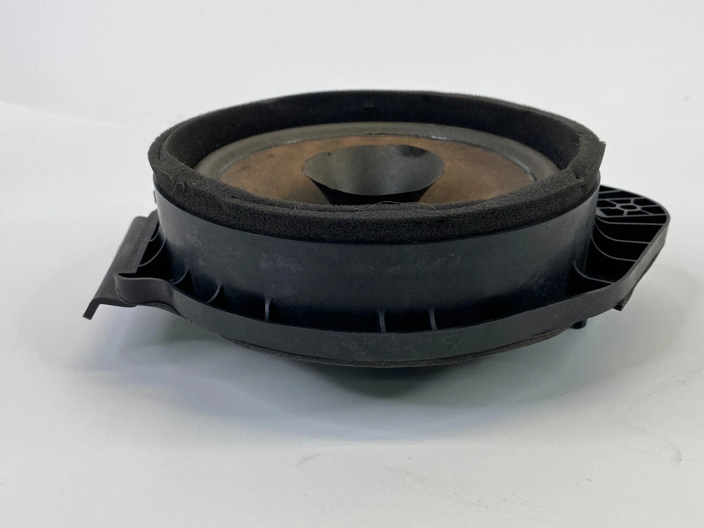 2011-2016 CHEVROLET CRUZE REAR RIGHT SIDE DOOR SOUND SYSTEM SPEAKER ASSEMBLY