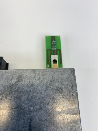 2009 2010 Volkswagen CC 2.0L Bluetooth Interface Control Module 1Z0035729C OEM