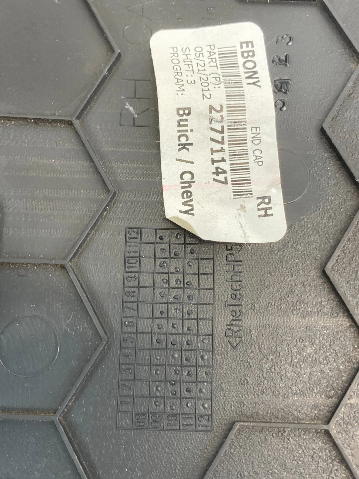 2009-2017 CHEVROLET TRAVERSE DASH INSTRUMENT PANEL RIGHT PASSENGER END CAP COVER