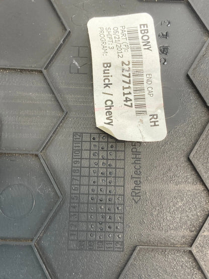 2009-2017 CHEVROLET TRAVERSE DASH INSTRUMENT PANEL RIGHT PASSENGER END CAP COVER