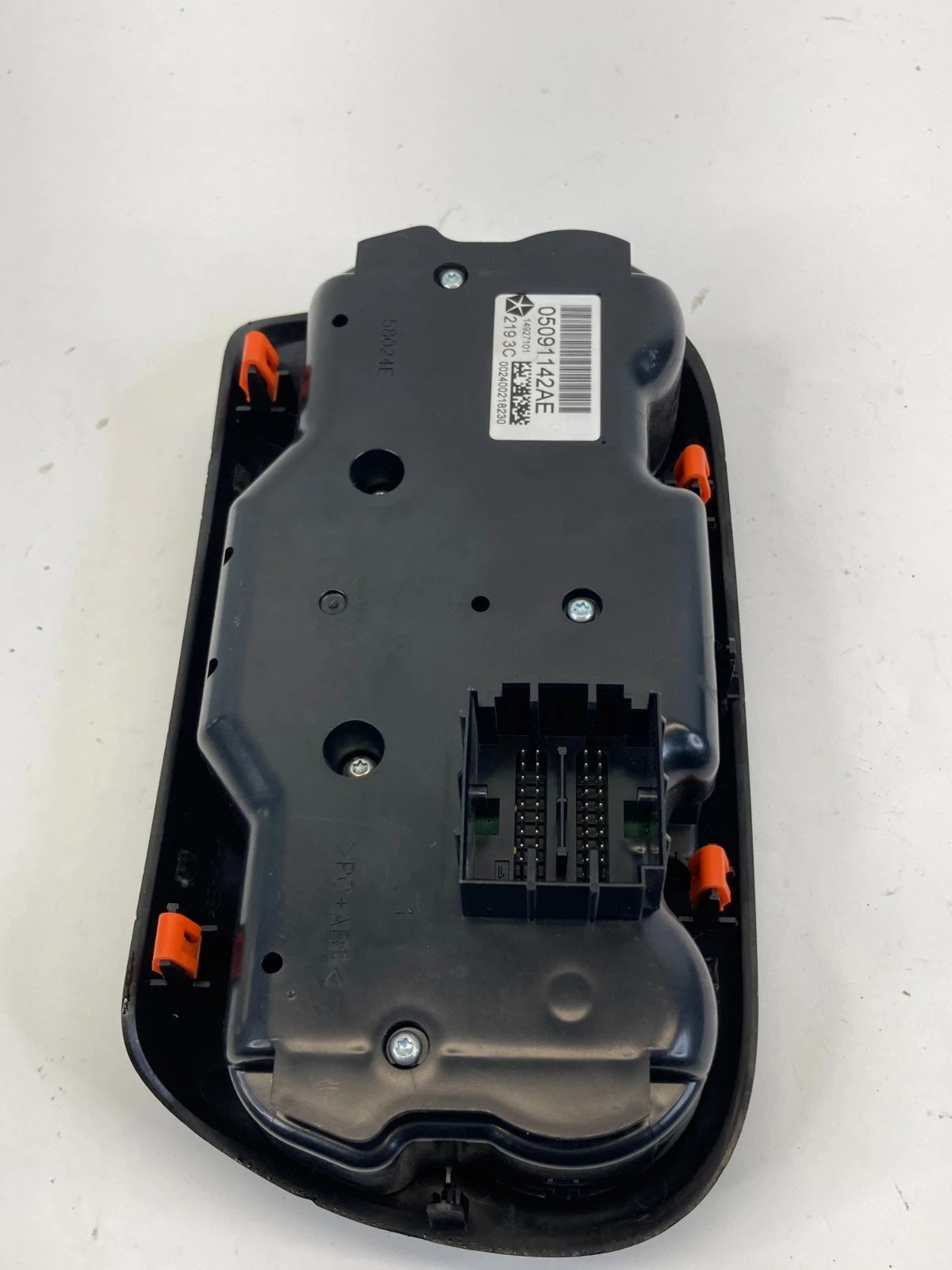 2013-2016 DODGE DART A/C CLIMATE CONTROL SWITCH 8.4" TOUCHSCREEN 05091142AE OEM