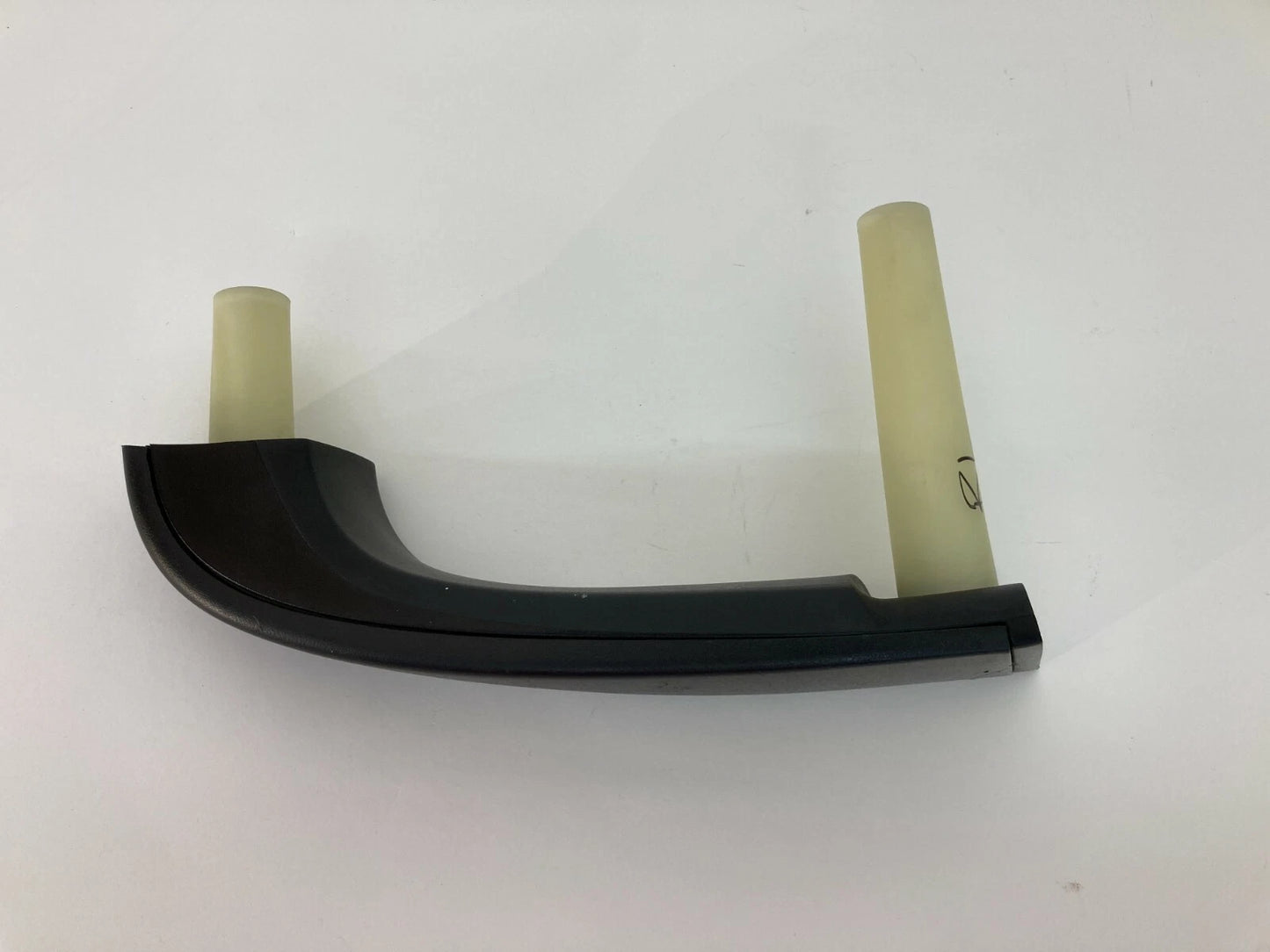 2010 10 SATURN OUTLOOK REAR LEFT DRIVER SIDE DOOR INNER PULL HANDLE ASSEMBLY