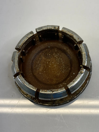 ORIGINAL CHYSLER RIM WHEEL CENTER CAP CENTER WHEEL RIN COVER OEM