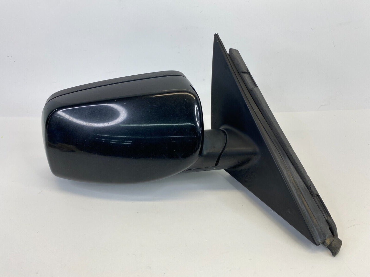 06 07 BMW 530i 530xi Right Passenger Side View Power Door Mirror E1010748 OEM