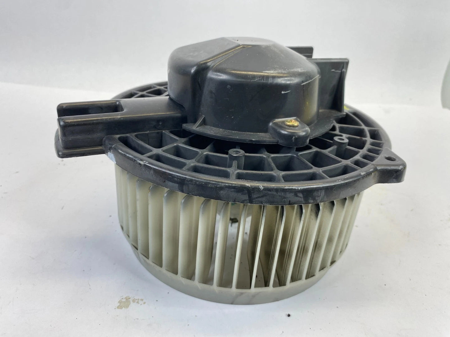 2005-2010 HONDA ODYSSEY HVAC BLOWER MOTOR COOLING FAN ASSEMBLY OEM
