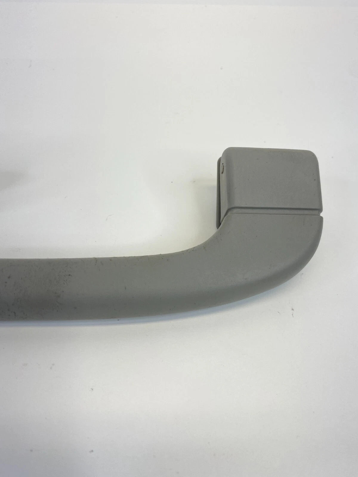 2004-2007 BMW 530I 525I REAR LEFT SIDE INNER ROOF GRAB GRIP ASSIST HANDLE OEM