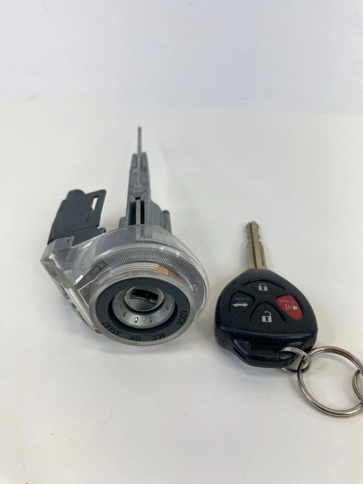 2005-2012 Toyota Avalon Ignition Switch Lock Cylinder & Key 89783-AA011 OEM