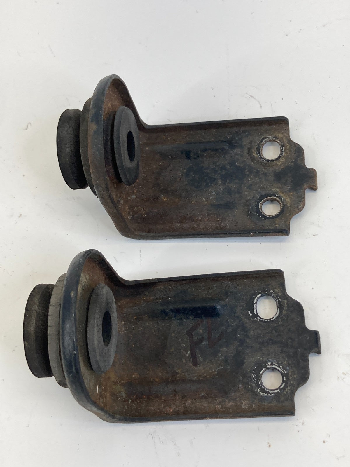 2014-2019 Kia Soul Upper Mount Radiator Support Bracket Pair Set OEM