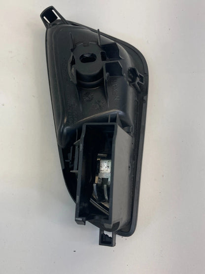 12-18 FORD FOCUS REAR RIGHT SIDE INNER INTERIOR DOOR HANDLE AM51-U22601-CDW OEM
