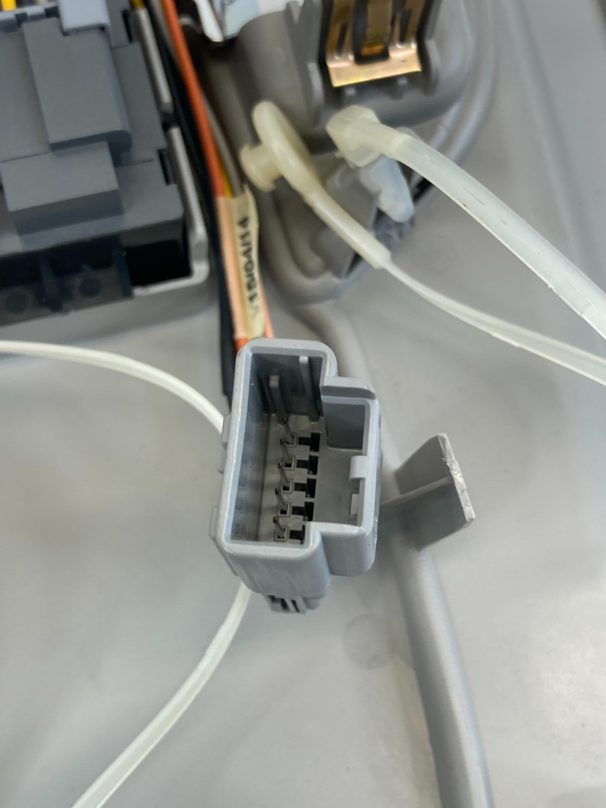 21014-2016 GMC Terrain Overhead Roof Mounted Console Map Lights 23449645 OEM