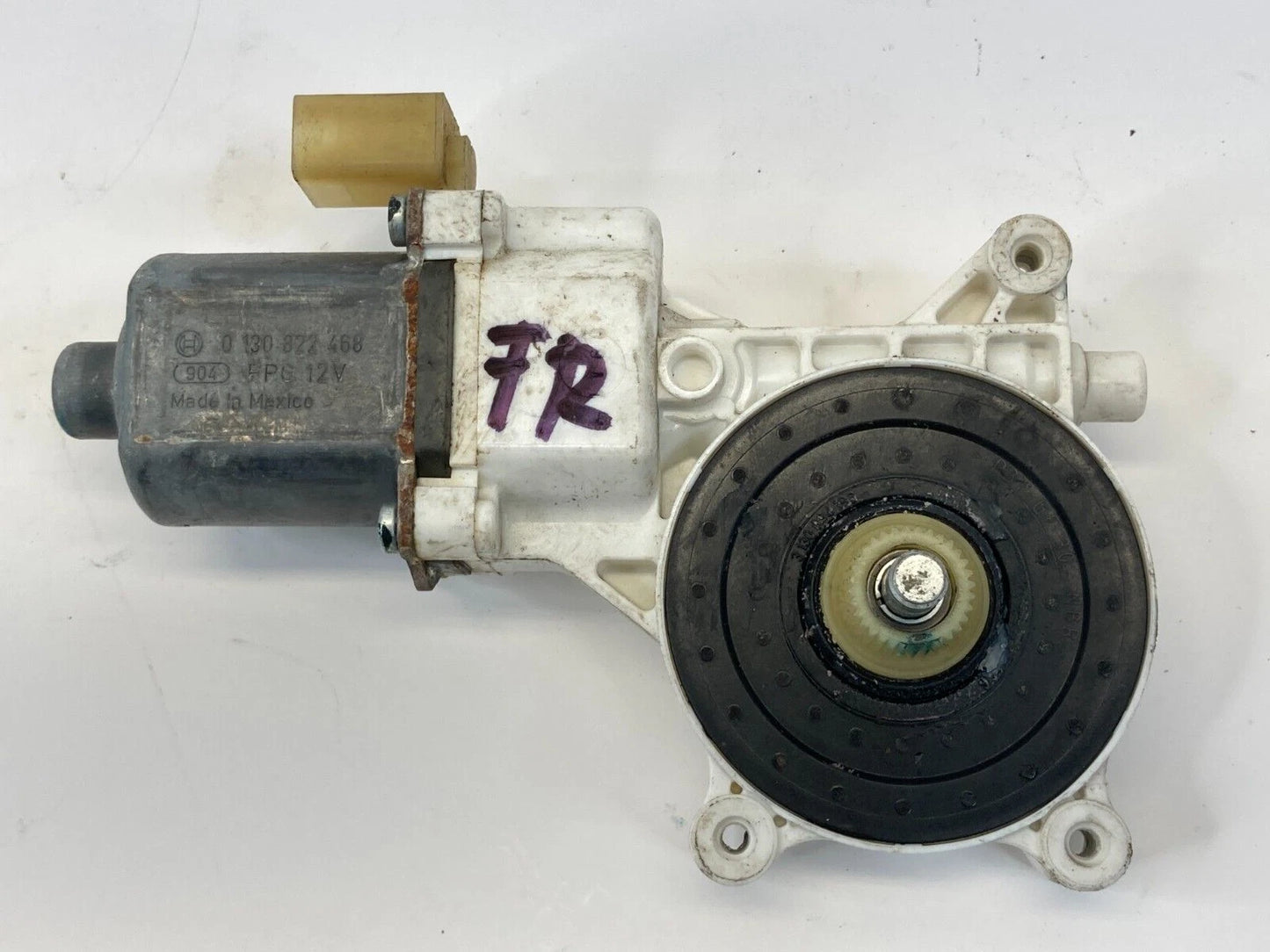 2008-2011 FORD FOCUS SEDAN FRONT RIGHT SIDE DOOR POWER WINDOW MOTOR 0130822468