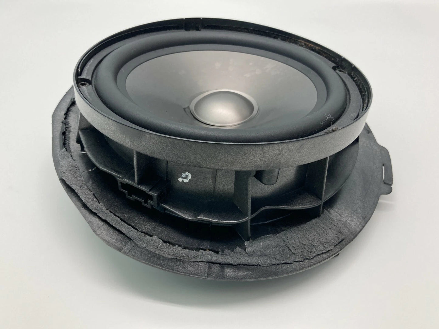 2003-2006 MERCEDES-BENZ E320 FRONT LEFT DOOR SPEAKER HARMAN KARDON A2118202302