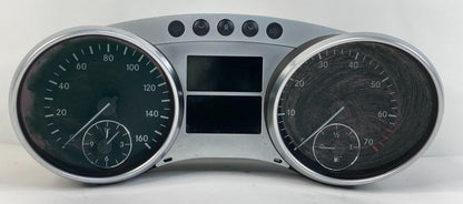 06 07 Mercedes-Benz ML500 Dash Instrument Cluster Speedometer Gauges 191K Miles