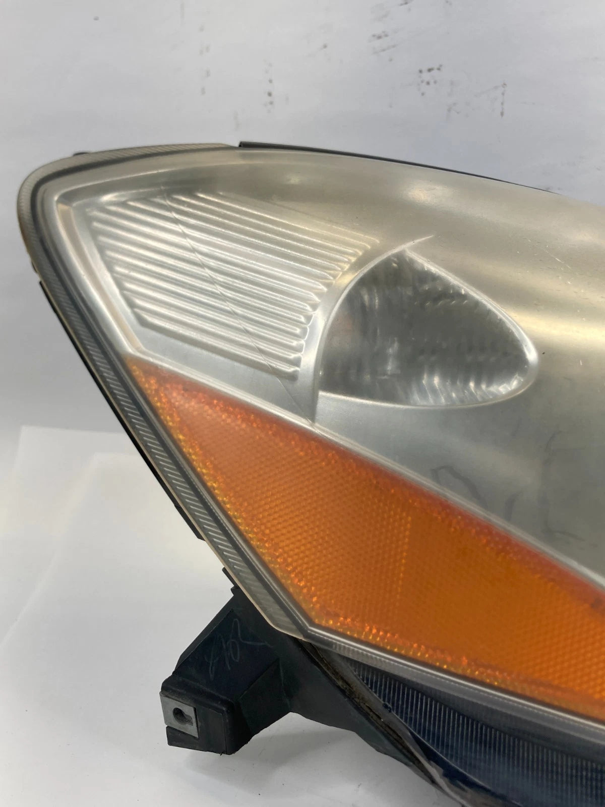 2006-2010 TOYOTA SIENNA RIGHT PASSENGER HALOGEN HEADLIGHT HEADLAMP ASSEMBLY OEM