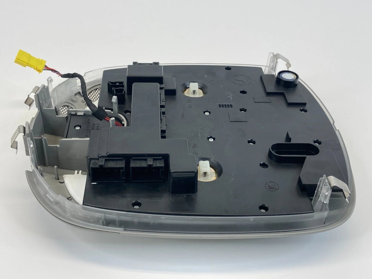 2006-2011 MERCEDES-BENZ ML350 FRONT ROOF OVERHEAD DOME LIGHT LAMP READING MAP