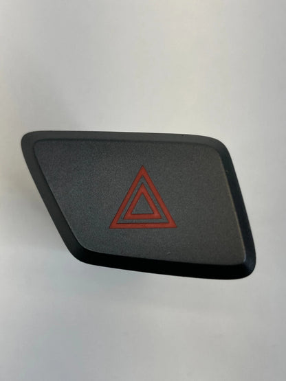 2012-2014 HYUNDAI SONATA EMERGENCY LIGHT CONTROL SWITCH BUTTON 202009278 OEM