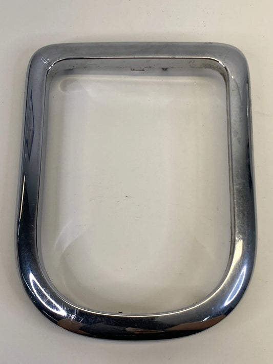 2009-2011 CHEVROLET HHR A/T SHIFTER BEZEL CHROME TRIM COVER OEM 1121785