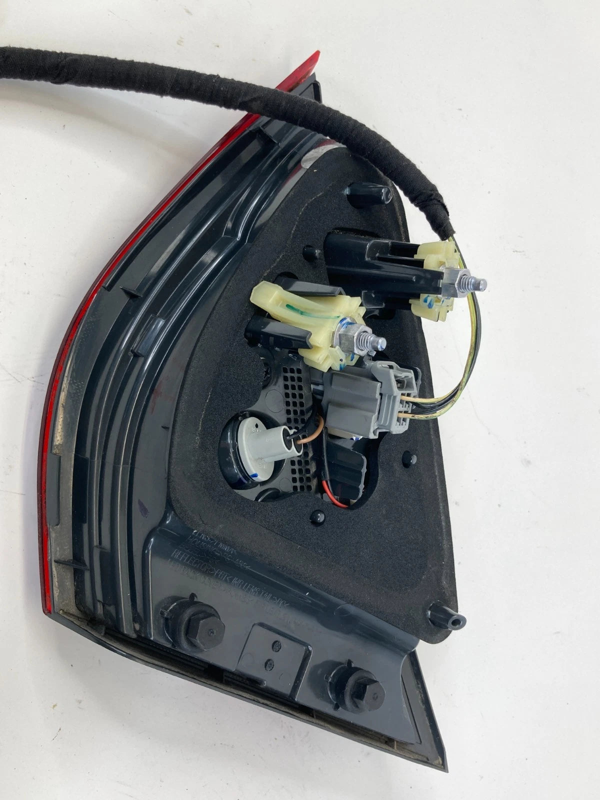 2015-2017 CHRYSLER 200 TRUNK LID BACKUP LIGHT REAR LEFT OEM FACTORY 68110363AB