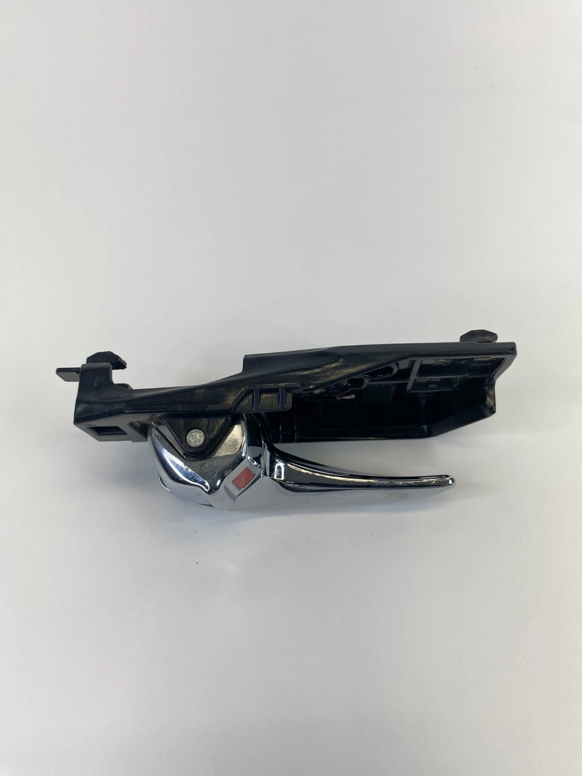09 10 HYUNDAI SONATA REAR LEFT SIDE INNER INTERIOR DOOR HANDLE 83613-NF520 OEM