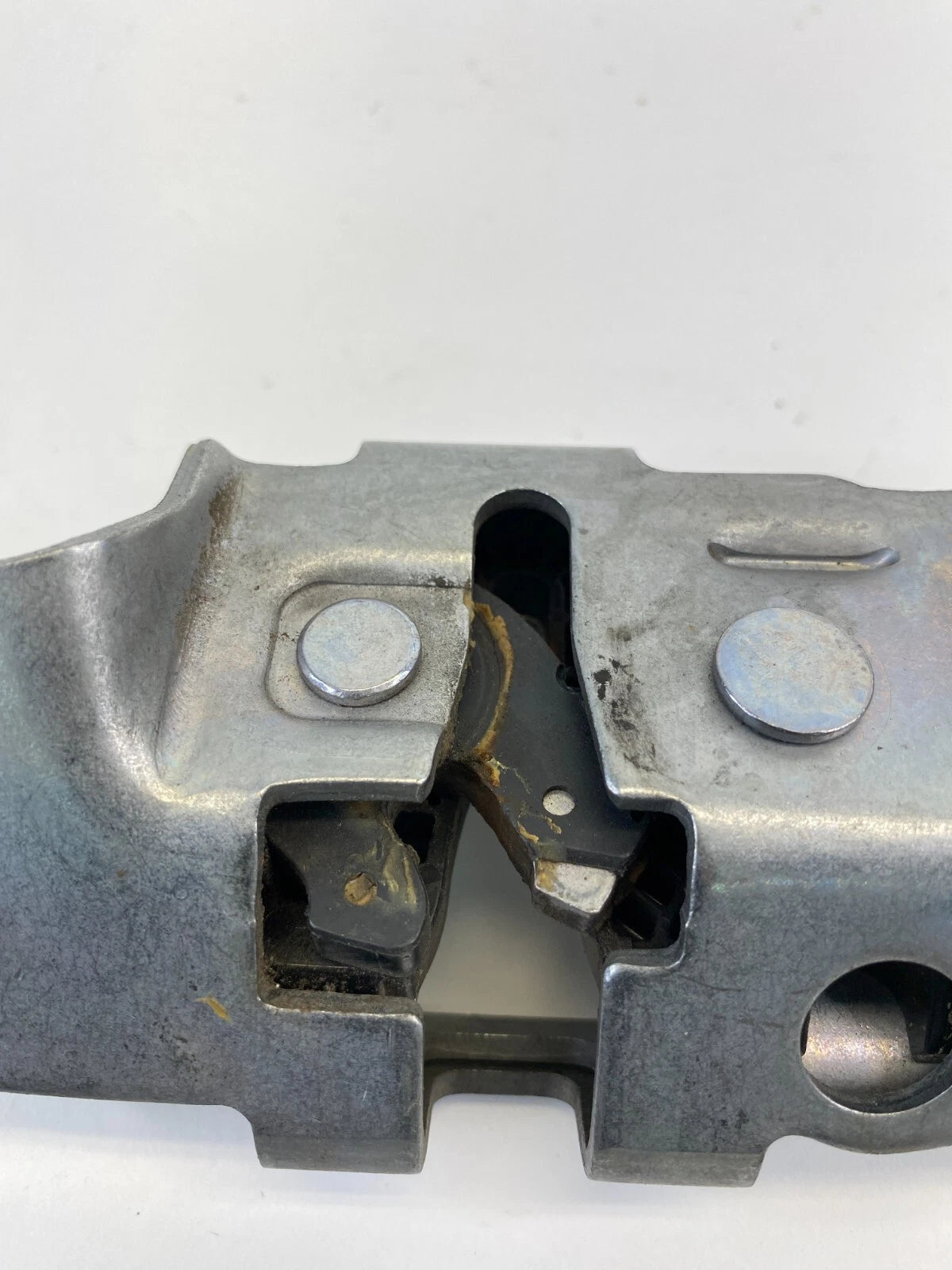 2012-2015 RAM CARGO VAN C/V REAR RIGHT SLIDING DOOR LOCK LATCH CATCH OEM