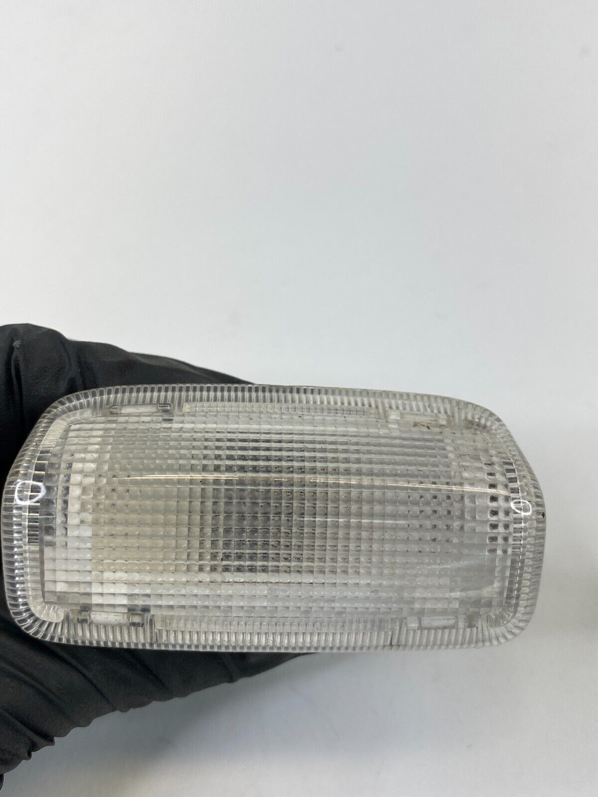 1998-2005 Lexus GS300 Front Right Passenger Side Inner Door Courtesy Light Lamp