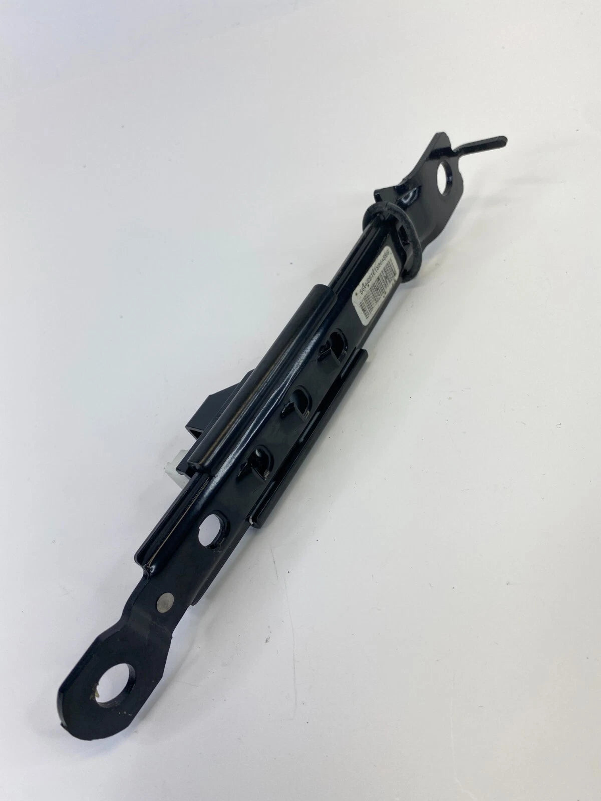 11-16 HYUNDAI ELANTRA FRONT LEFT DRIVER SIDE SEAT BELT HEIGHT ADJUSTER OEM
