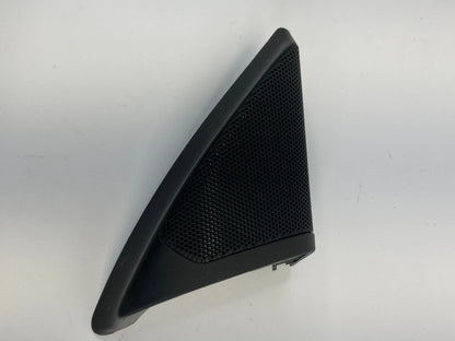 2011-2017 BUICK REGAL FRONT RIGHT SIDE INNER DOOR CORNER COVER TRIM 13221965 OEM