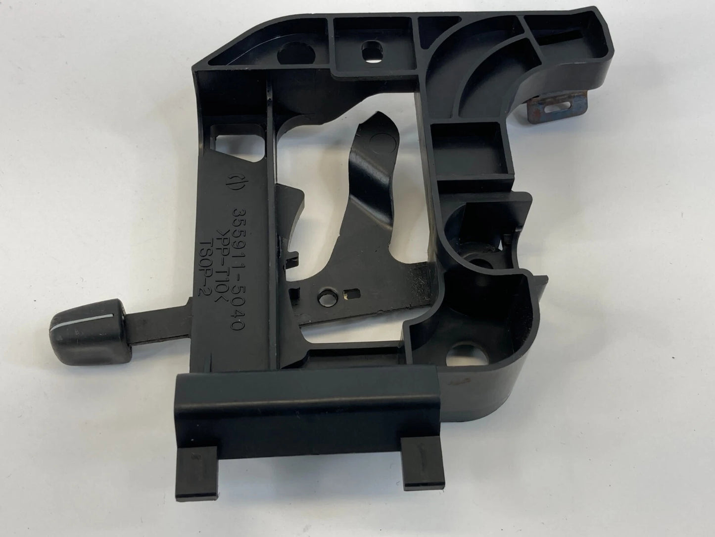 96-02 TOYOTA 4RUNNER REAR CENTER CONSOLE HEATER CONTROL LEVER HANDLE 355911-5040