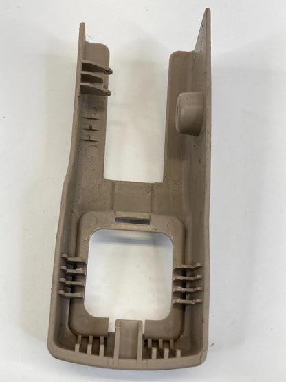 05 06 07 08 09 10 KIA SPORTAGE FRONT LEFT SIDE SEAT TRACK COVER TRIM CAP OEM