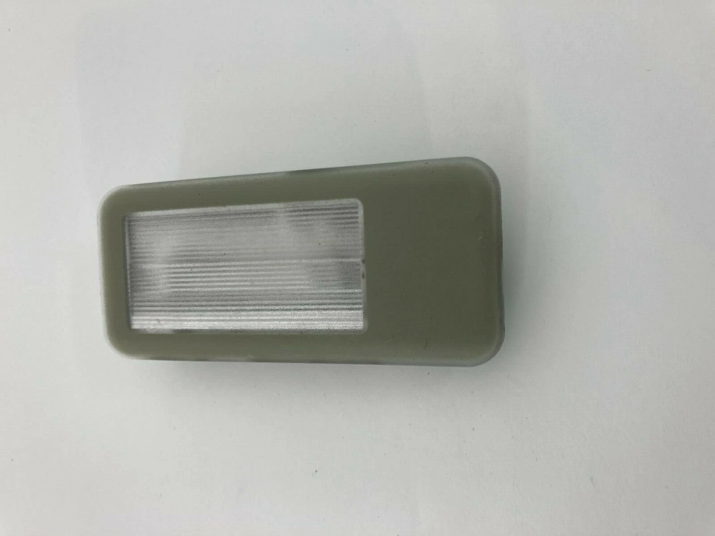2001-2005 BMW 325I 325XI 330I OVERHEAD RIGHT RH SUNVISOR DOME MAP LIGHT LAMP OEM