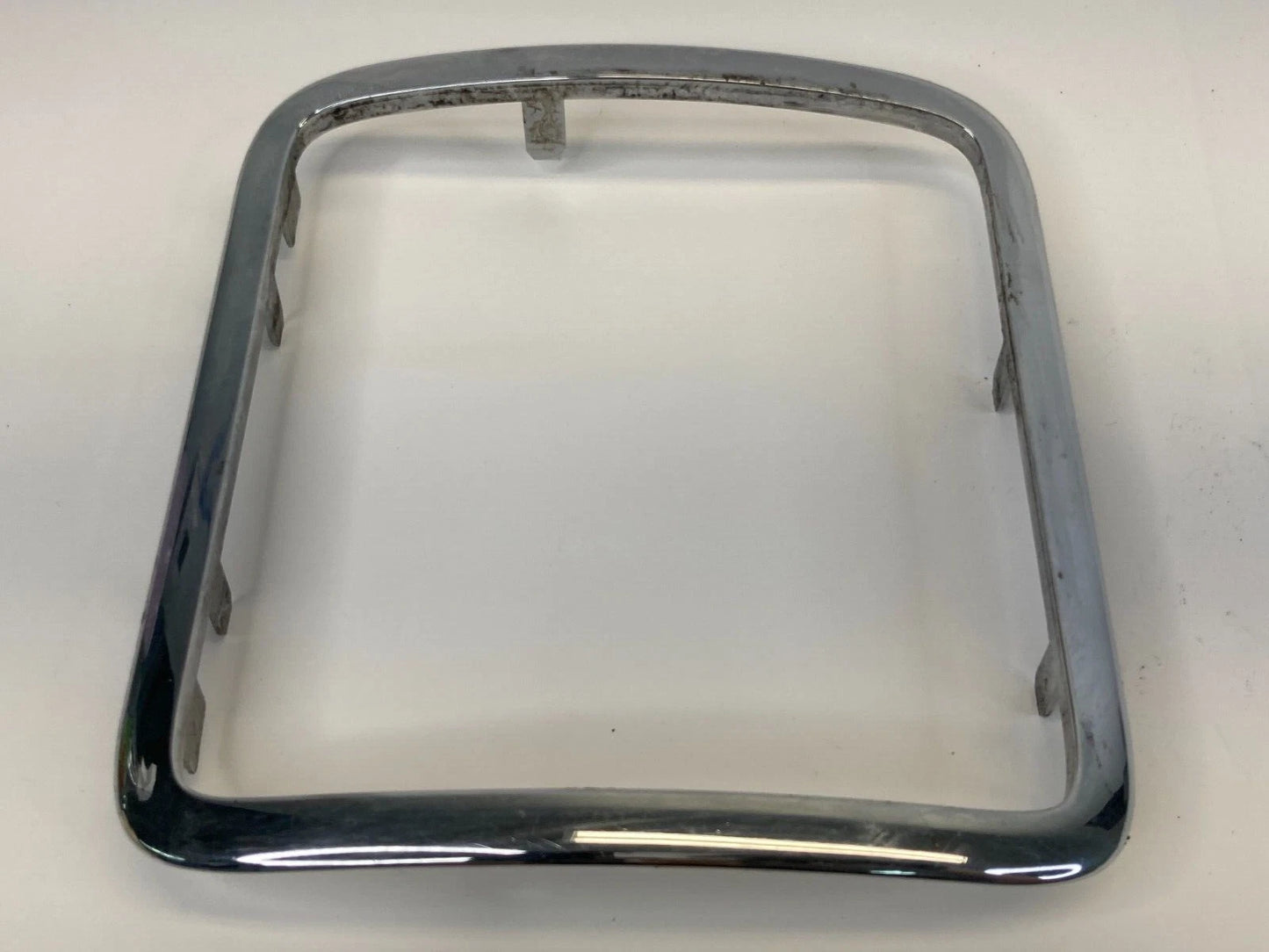 06-10 JEEP COMMANDER CENTER CONSOLE SHIFTER BEZEL TRIM BEZEL C85015JN05TRMAB OEM