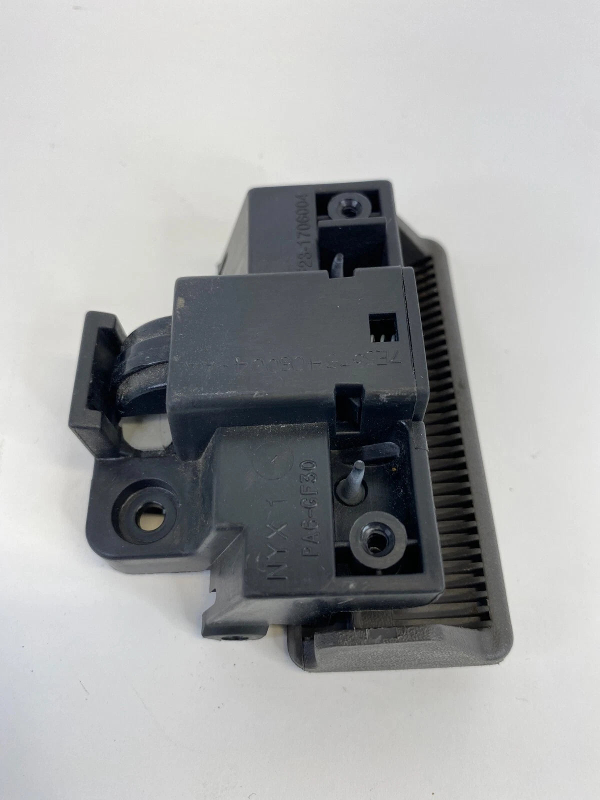 2008-2011 FORD FOCUS GLOVE BOX LATCH LOCK HANDLE GRAY 7E53-5406004-AA OEM