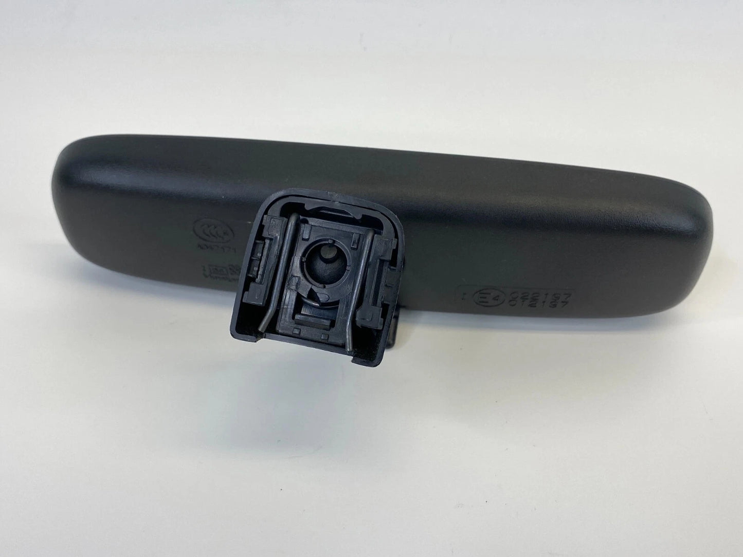 03-17 MITSUBISHI LANCER 04-24 OUTLANDER REAR VIEW INTERIOR MIRROR E4022197 OEM