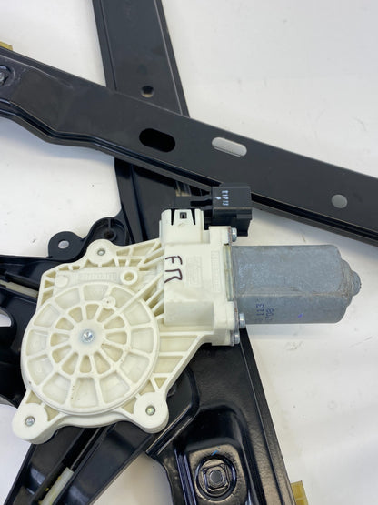 13-18 Ford C-MAX Front Right Side Door Window Regulator W/ Motor DM51-R23200-BE