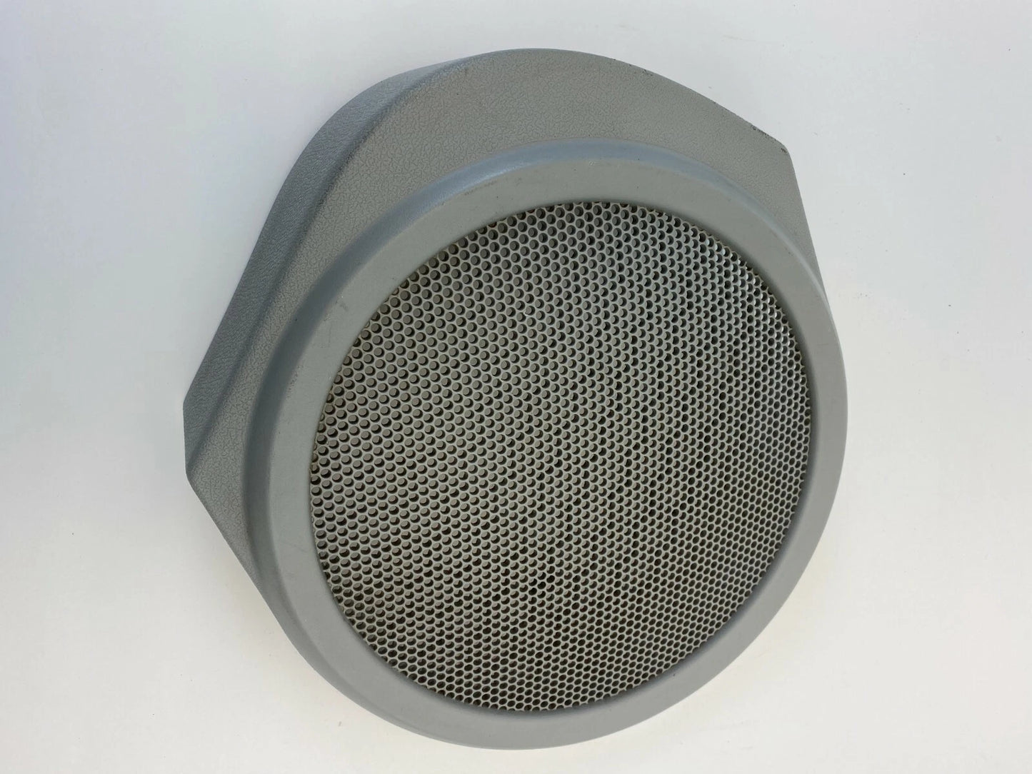 2007-2009 DODGE CALIBER FRONT LEFT DRIVER DOOR PANEL SPEAKER COVER GRILLE COVER