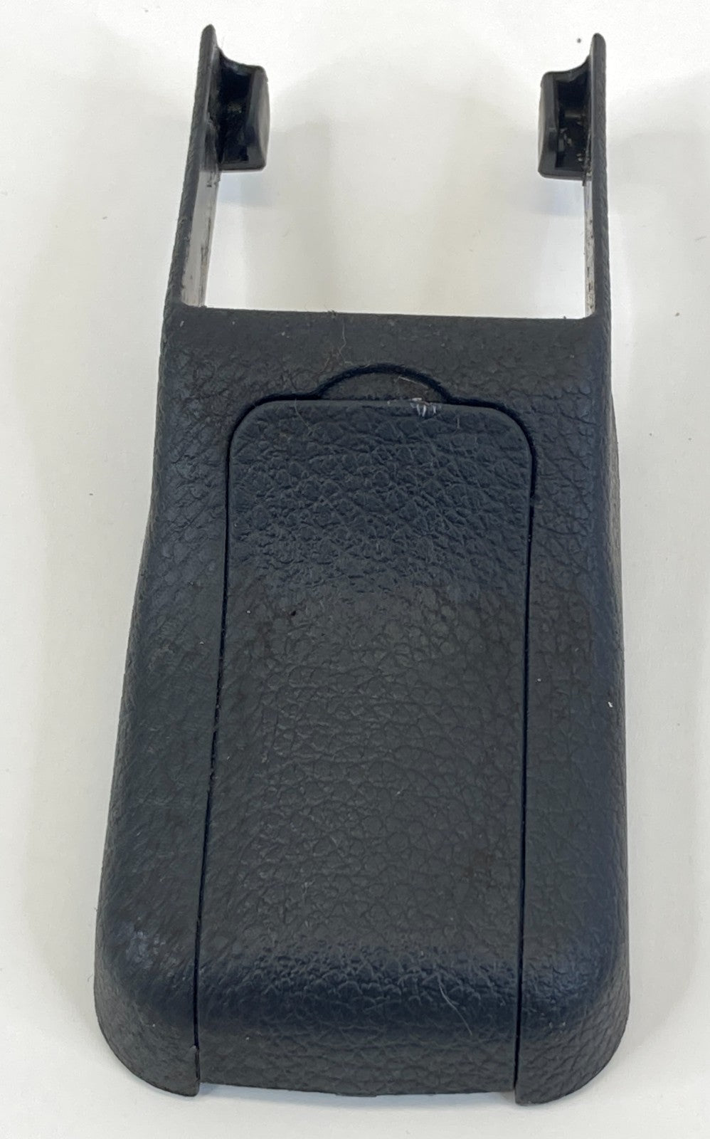 2013-2019 Hyundai Santa Fe Front Left Seat Track End Cover Trim Set Of 4 OEM