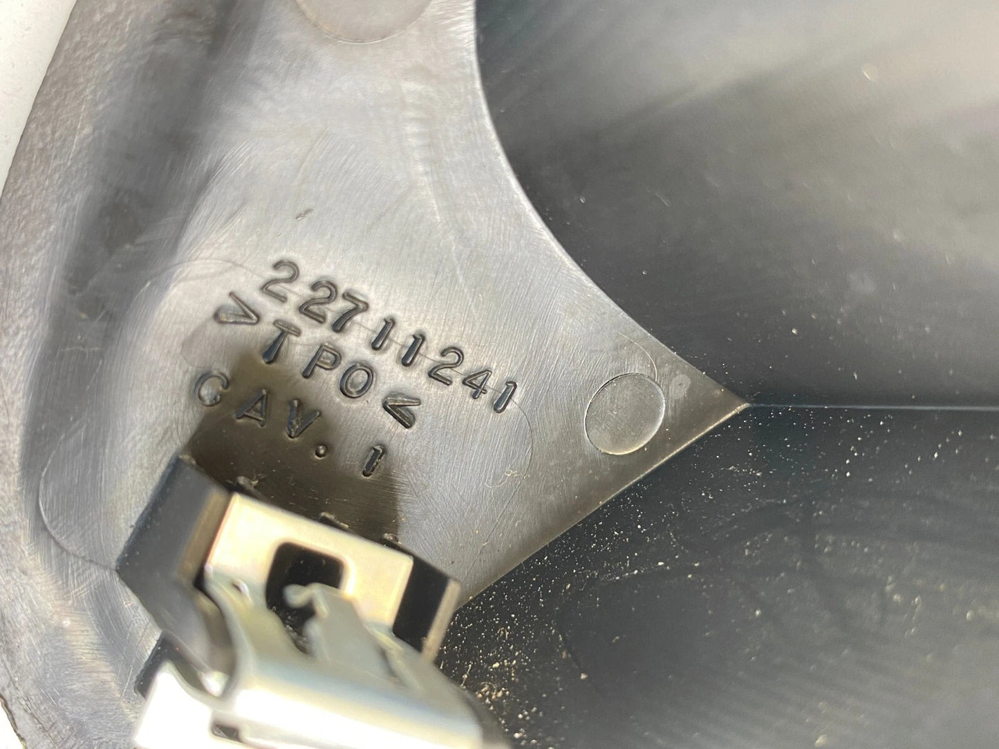 2007-2011 CHEVROLET HHR DASH SPEEDOMETER INSTRUMENT CLUSTER BEZEL TRIM PANEL OEM