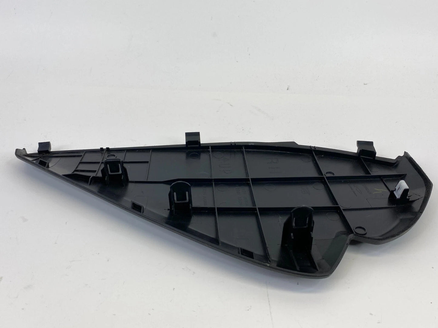 2007 2008 INFINITI G35 SEDAN FRONT RIGH SIDE DASH END CAP COVER TRIM 68420-JK00A