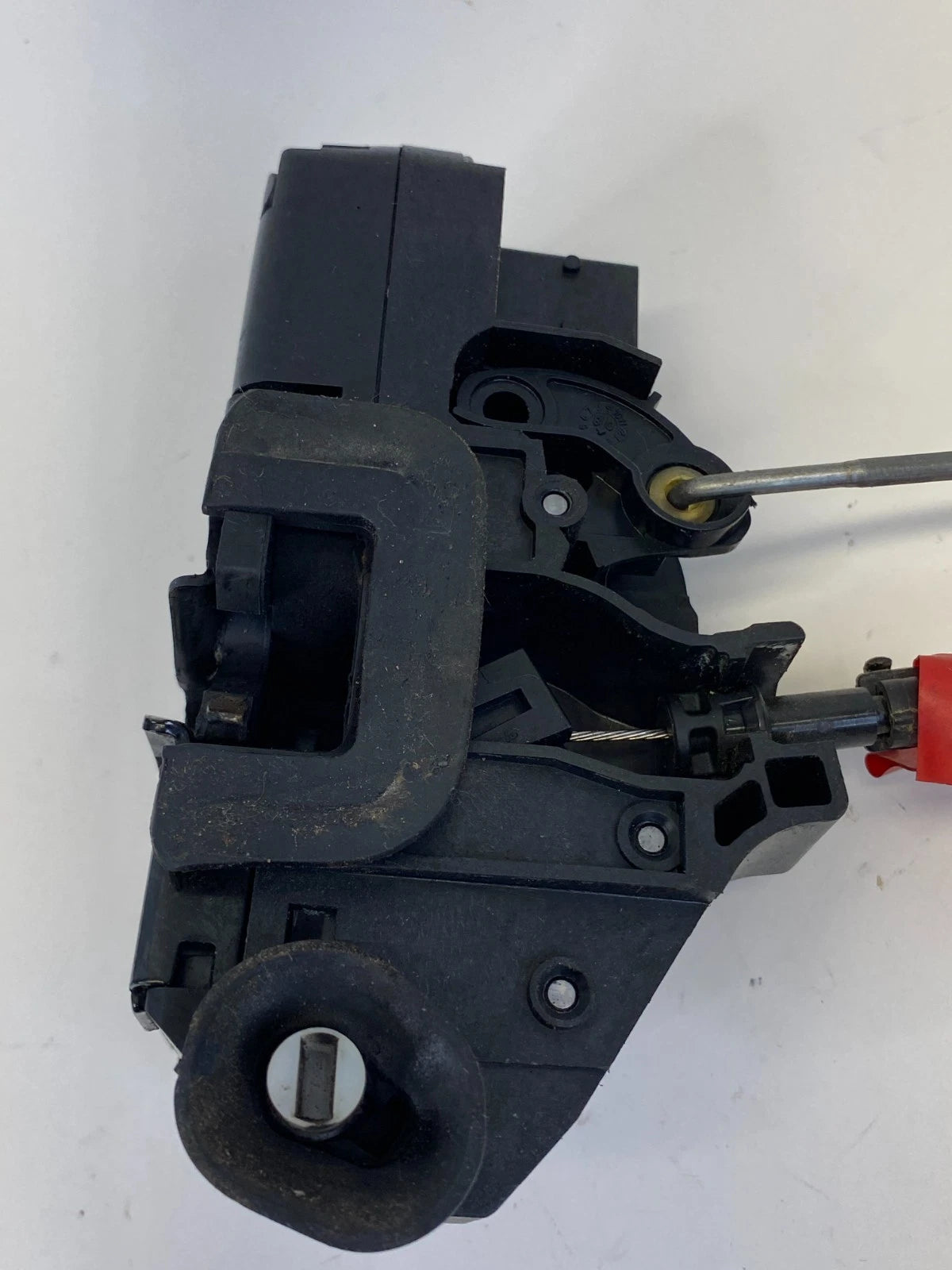 2006-2011 CHEVROLET HHR REAR LEFT BACK DOOR LOCK LATCH ACTUATOR RELEASE OEM