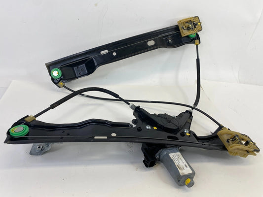 2012-2018 FORD FOCUS FRONT RIGHT SIDE WINDOW REGULATOR W/ MOTOR CM51-A23200-AB