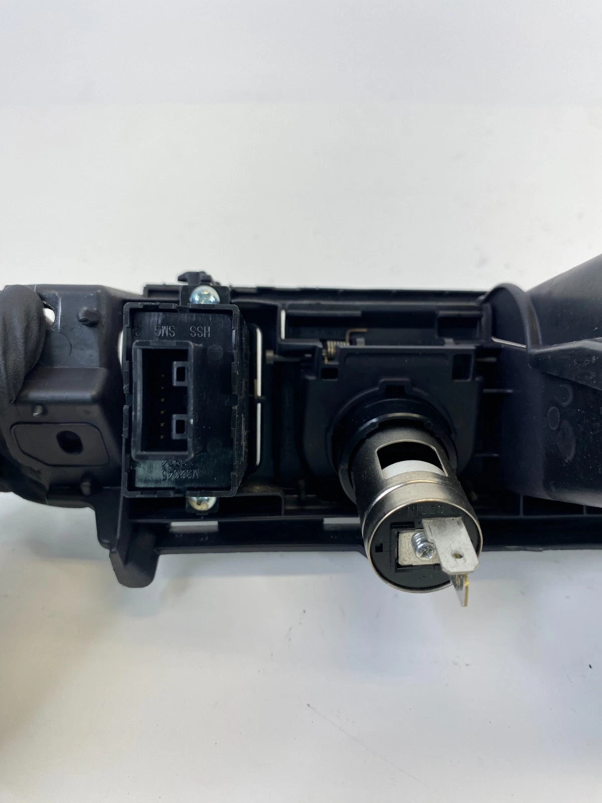 2007-2012 ACURA RDX DASH STORAGE COMPARTMENT W POWER OUTLET & HEATED SEAT SWITCH