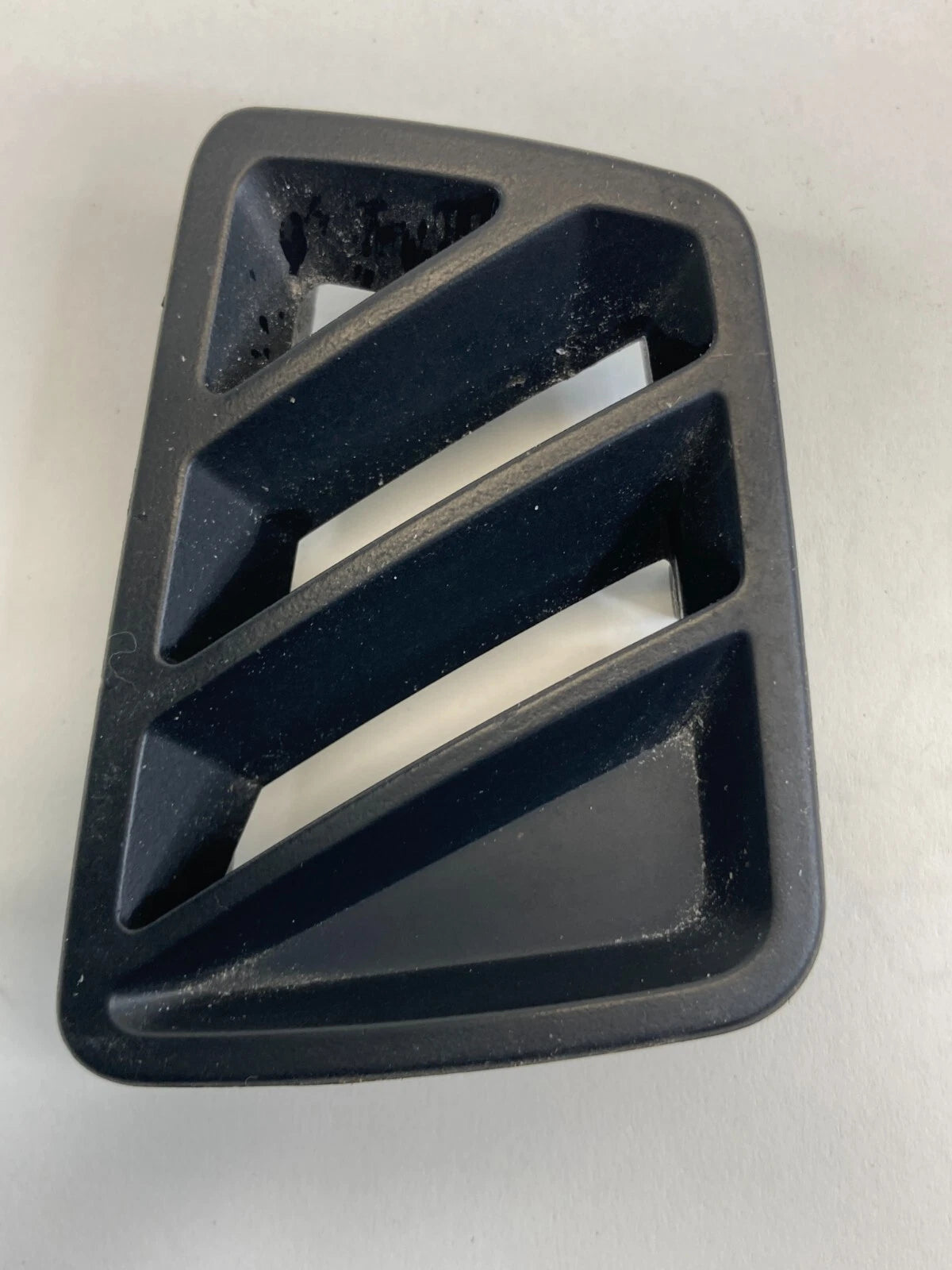 13-19 FORD POLICE INTERCEPTOR UTILITY DASH LEFT A/C AIR VENT DEFROSTER GRILLE
