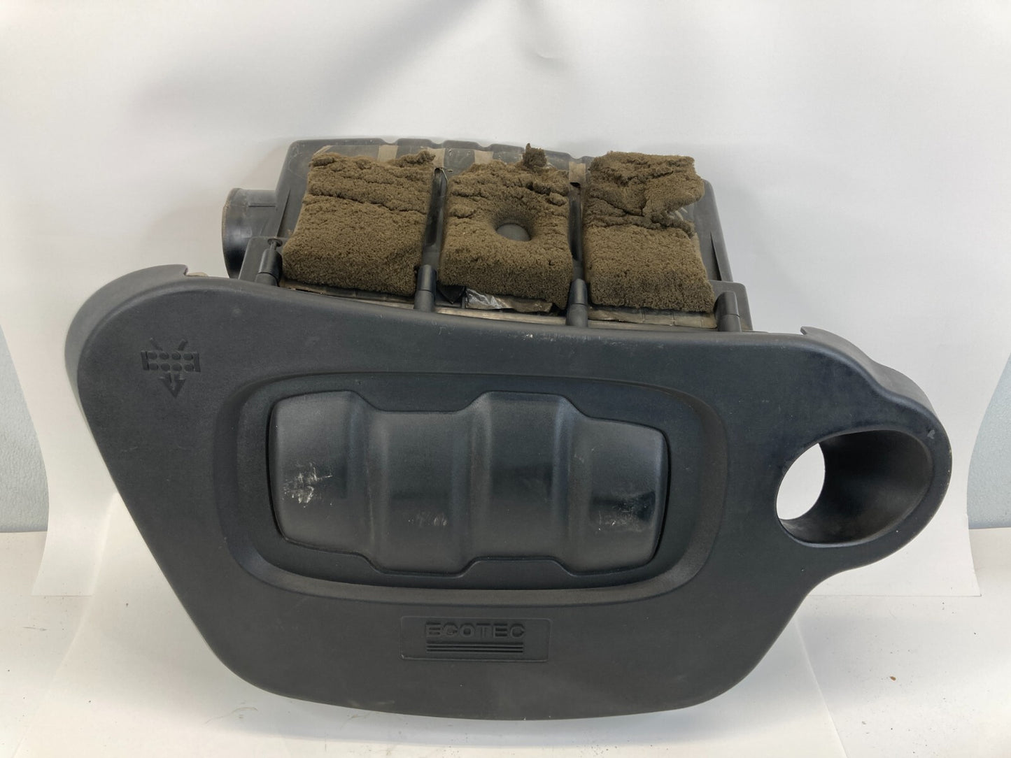 2006-2011 Chevrolet HHR 2.2L Engine Cover Air Intake Cleaner Filter Box Assembly