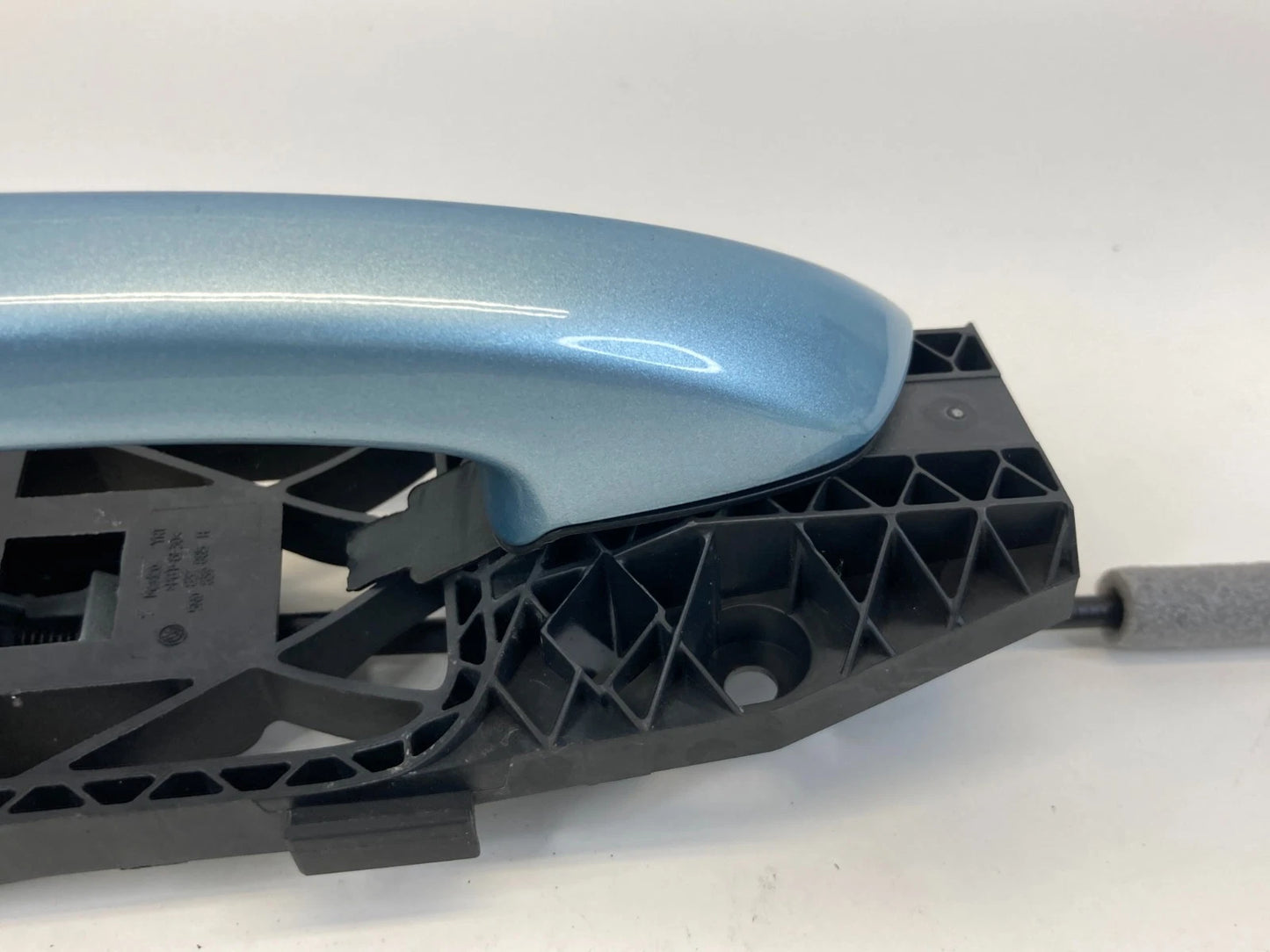 2012-2022 VOLKSWAGEN PASSAT REAR RIGHT SIDE EXTERIOR DOOR HANDLE 5N0-837-017 OEM